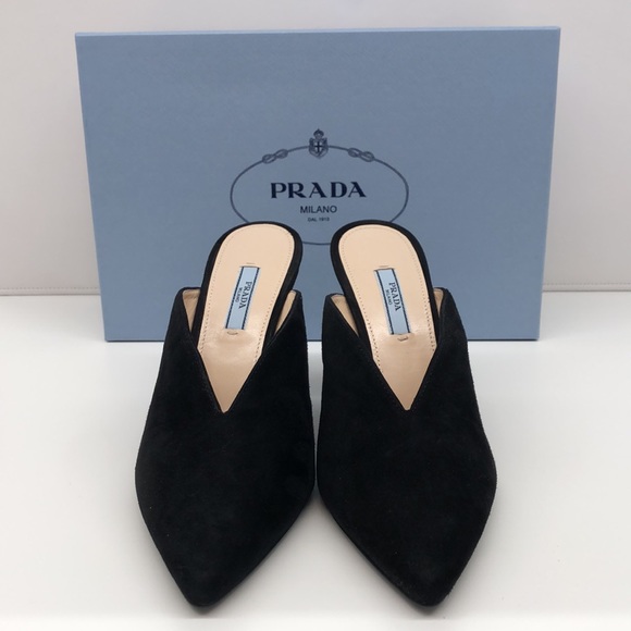 Prada heels - Picture 3 of 5